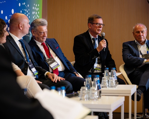 E1. Wsparcie TE przez instytucje badawcze | fot. One Light Studio