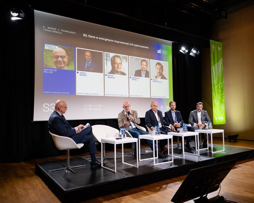 B2 Dane w energetyce rozproszonej i ich wykorzystanie | fot. One Light Studio