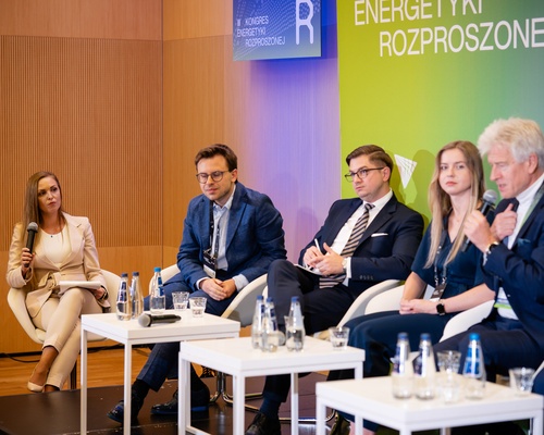 D4. Legislacja i regulacje dla ER | fot. One Light Studio